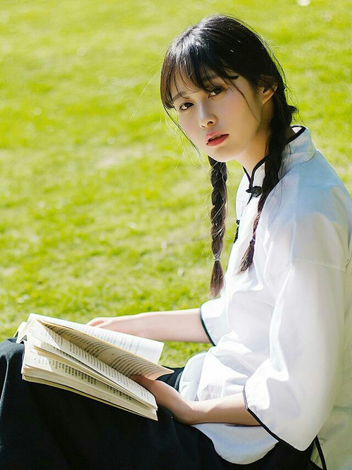 爱游戏APP-塞尔维亚雄起，瓦迪特敖尔率队进军淘汰，瓦耶特鲁塞尔