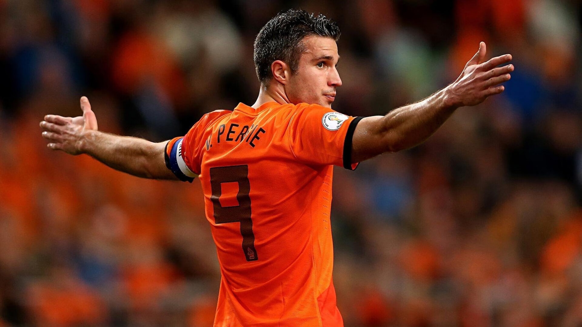 “意甲激战正酣，拼抢欧冠资格战火不断”，意甲抢断榜